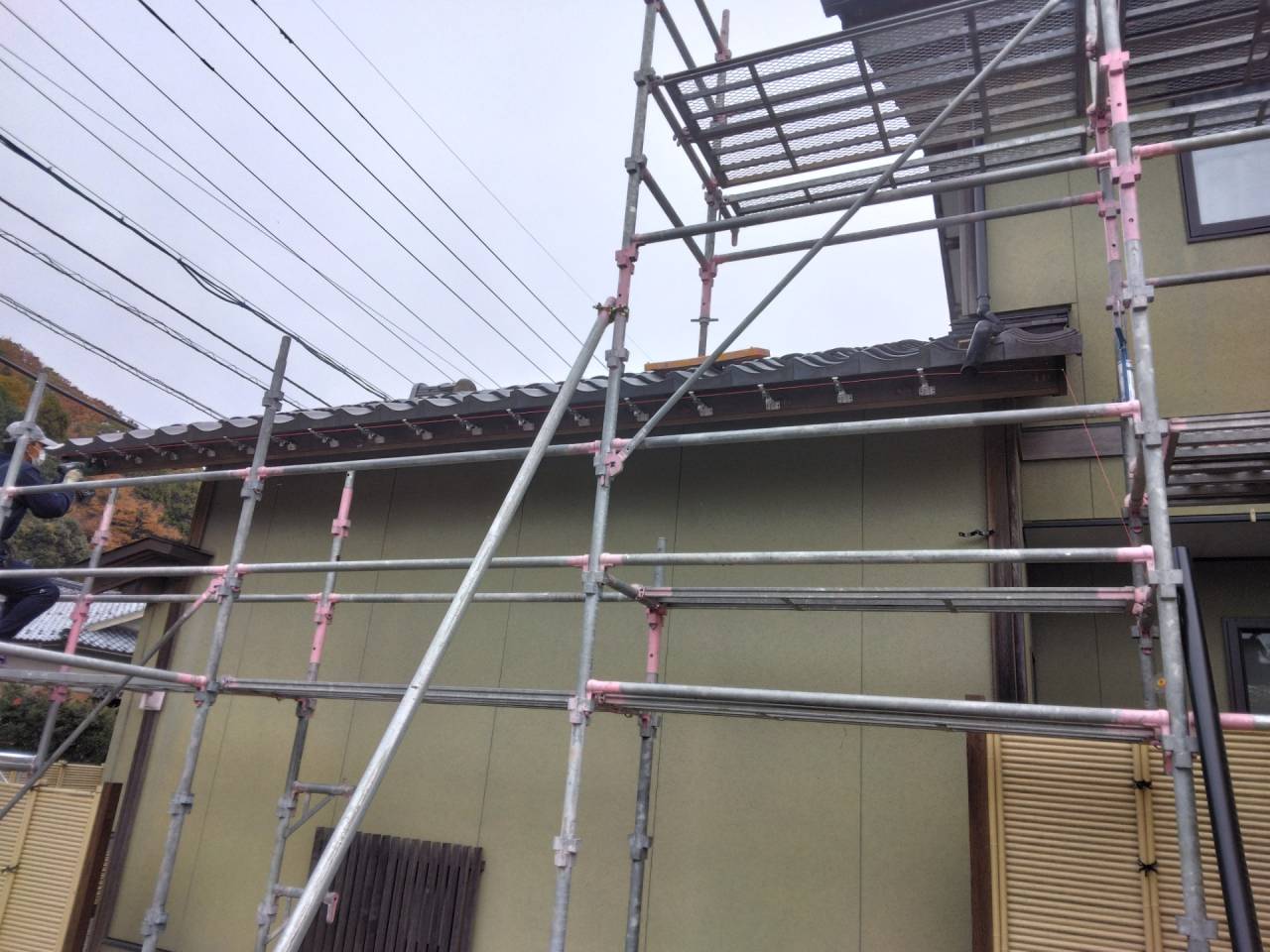 越前市で雨樋取り替え工事に来ています